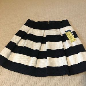 New Navy and white skirt with box pleats